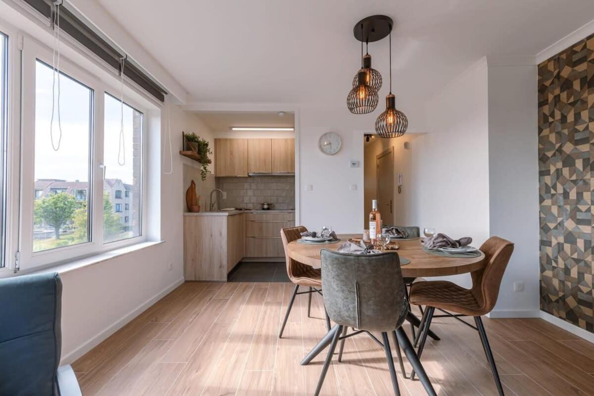 Huswell - Cosy Apartment With Vintage Interior 데한 외부 사진